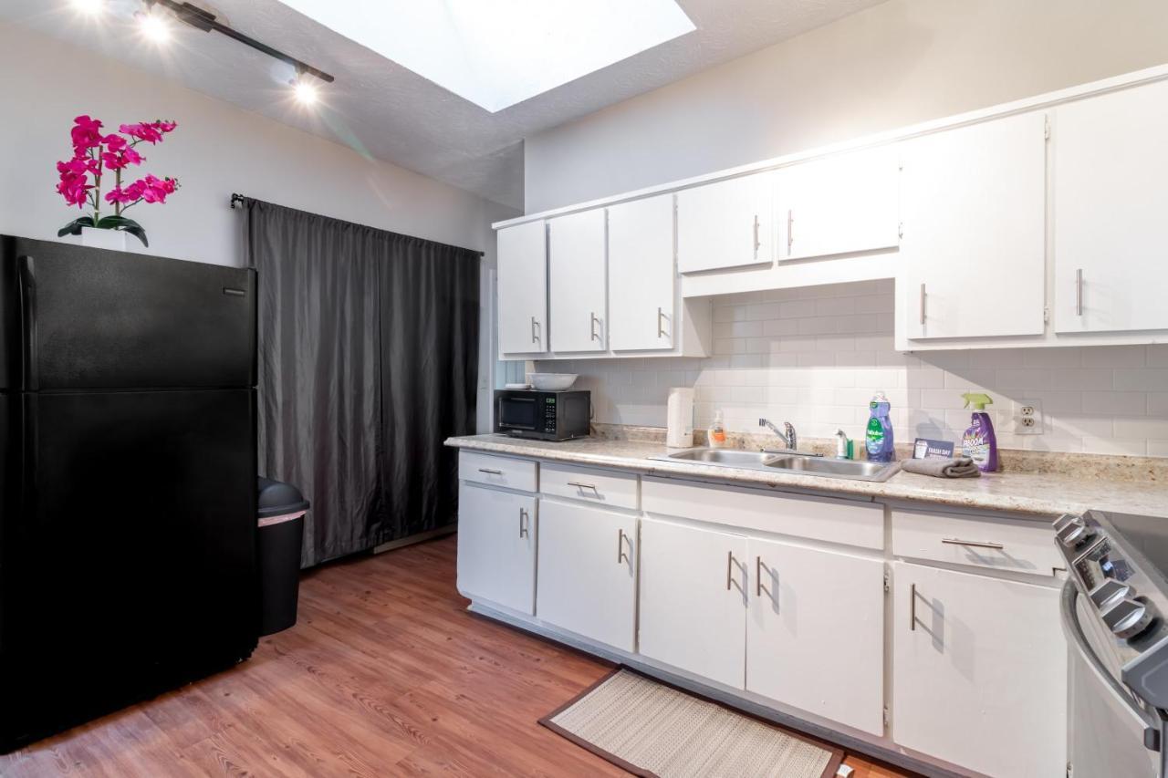 Sunny Sweetheart-Front Apartment Near Riverwalk Columbus Exterior foto